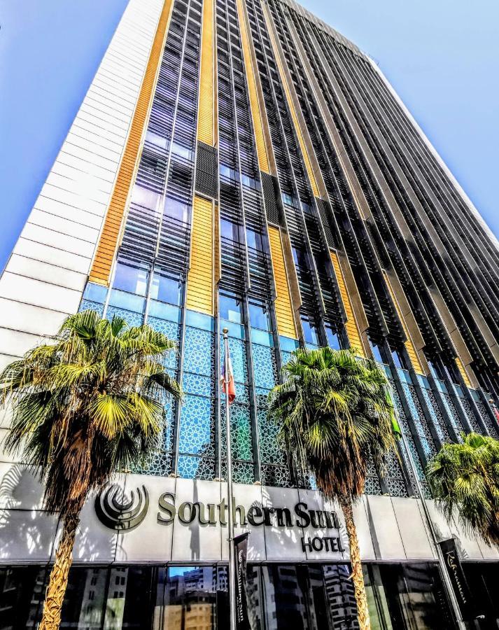 Southern Sun Абу Даби Екстериор снимка